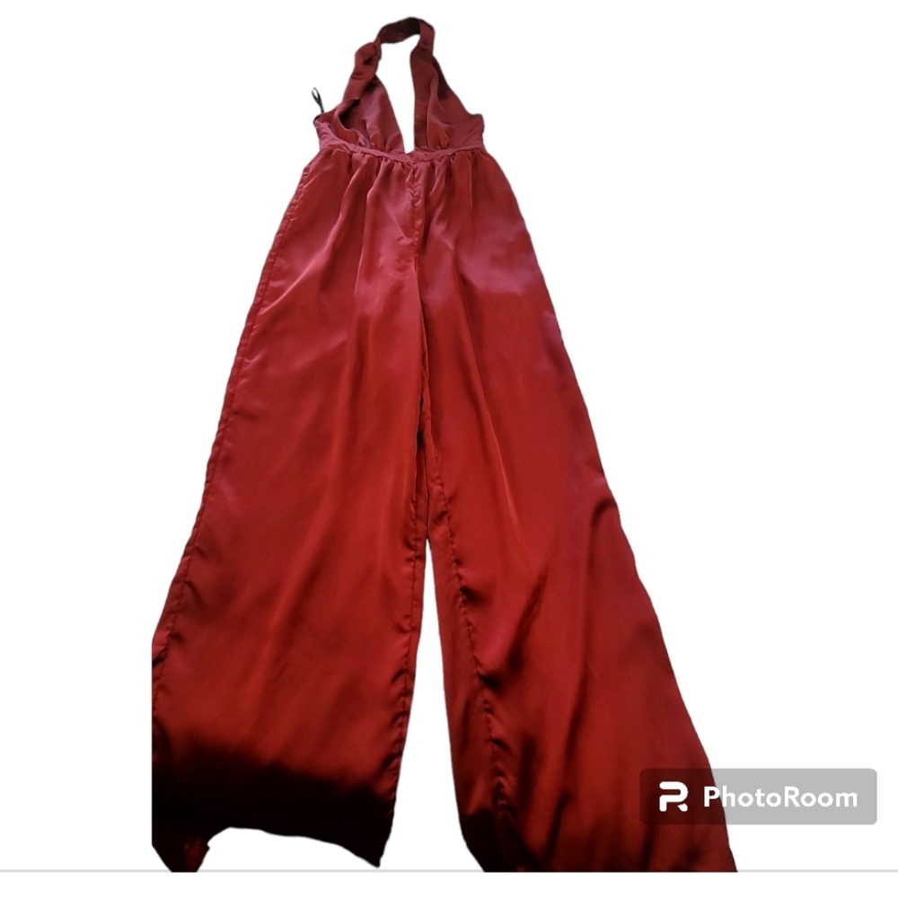 Misguided Red/Burgundy Halter Neck Wideleg Jumpsuit size 6 - Picture 3 of 16